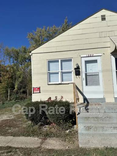 Main picture of 1884 E Hudson St