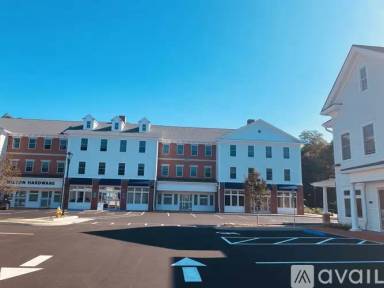 Main picture of 200 Danbury Rd