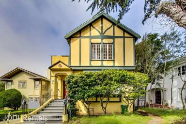 Main picture of 41 Santa Monica Way