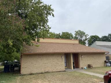 Main picture of 1501 S Dexter Dr