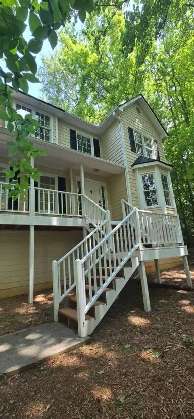 Main picture of 5084 Apple Orchard Ln