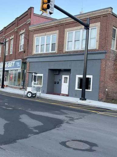 Main picture of 205 Main St