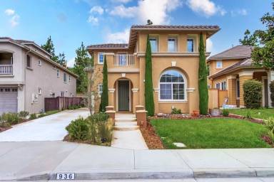 Main picture of 936 Citrine Way
