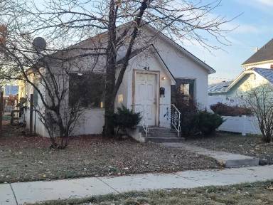 Main picture of 41 E Carlton Ave