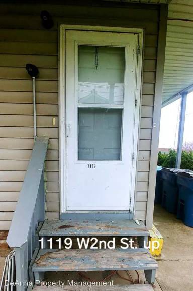 Main picture of 1117 W 2nd St