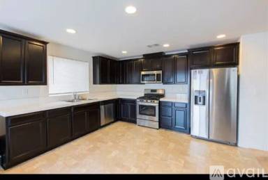Main picture of 14321 Durham Dr