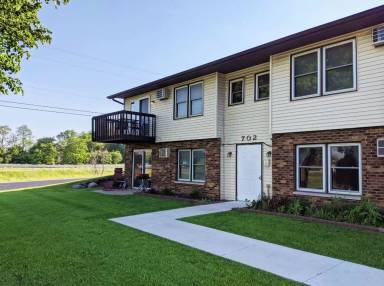 Main picture of 702 Bewick Dr