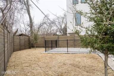 Main picture of 5930 Ross Ave