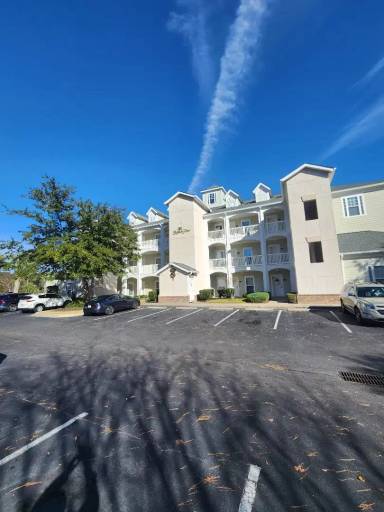 Main picture of 1033 World Tour Blvd