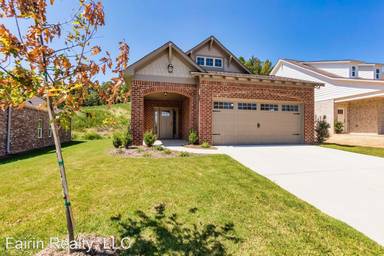 Main picture of 1360 Woodridge Pl