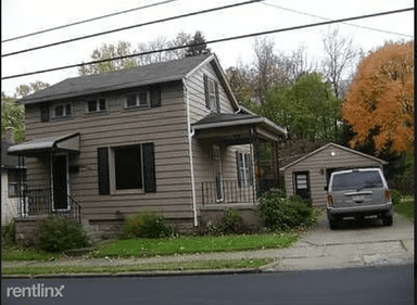 Main picture of 84 Smith Ave