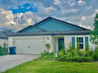 Main picture of 37405 Whisper Way