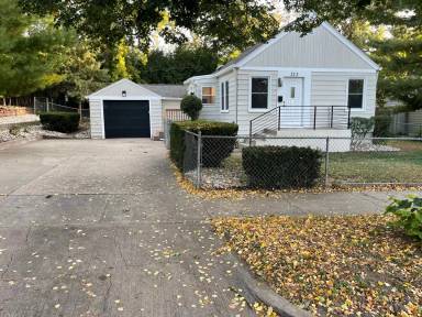 Main picture of 213 E 32nd St