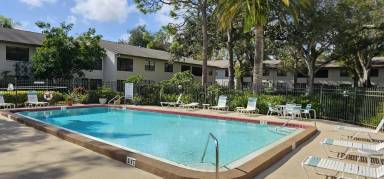 Main picture of 3036 Eastland Blvd