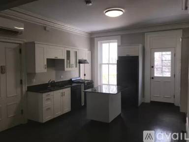 Main picture of 337.5 Madison Ave