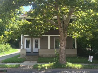 Main picture of 46 Fairview Ave