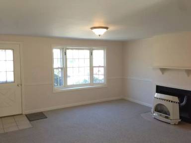 Main picture of 113 Fieldstone Dr
