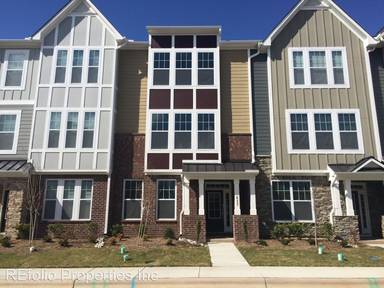 Main picture of 609 Balsam Fir Dr