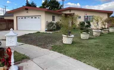 Main picture of 10109 Mildred St