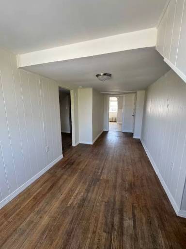 Main picture of 666 Oak Hill Ave