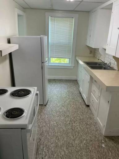 Main picture of 13 Hancock St