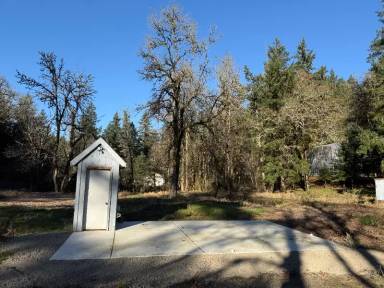 Main picture of 8888 NE Parrett Mountain Rd