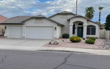 Main picture of 1078 E Orchid Ln