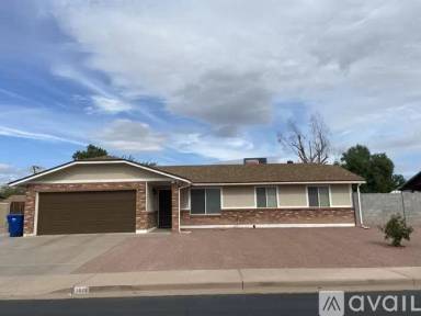 Main picture of 3514 E Diamond Ave