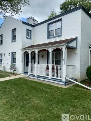 Main picture of 5901 Dale Ln