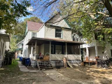 Main picture of 2054 W 83rd St