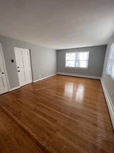 Main picture of 2909 Garrett Rd