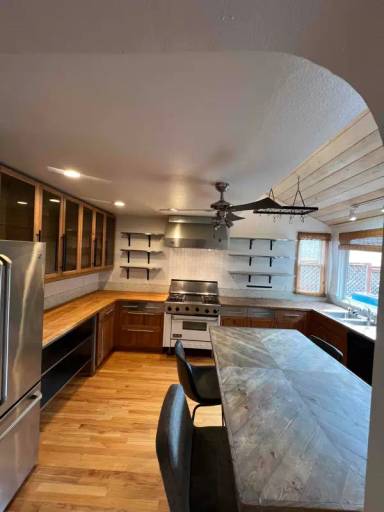 Main picture of 18260 Las Lomas Rd