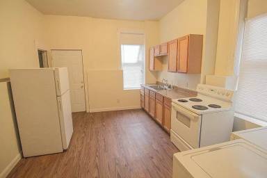 Main picture of 3320 Oregon Ave