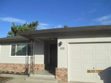 Main picture of 1272 Meredith Way