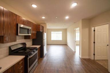Main picture of 1901 Dwight Way