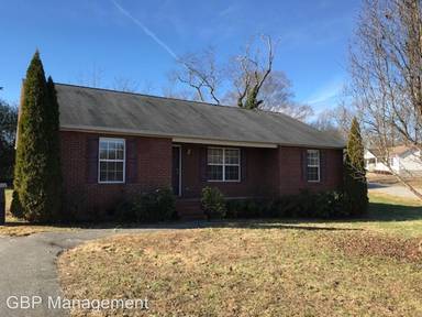 Main picture of 424 Blake Cir
