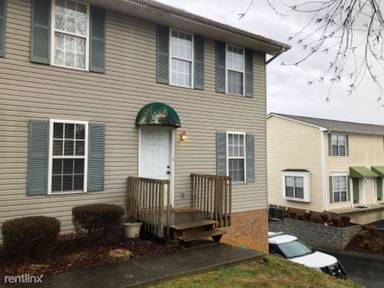 Main picture of 24 Lake Village Ct