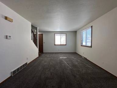 Main picture of 1132-204 Scheuring Rd