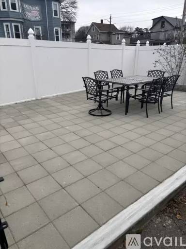Main picture of 103 Essex St