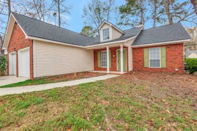 Main picture of 8565 Brookforest Dr