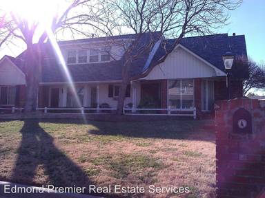 Main picture of 11001 Redbud Ln