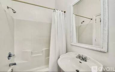 Main picture of 84 Sunfish St