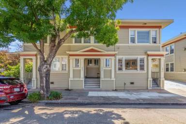 Main picture of 3804 Opal St