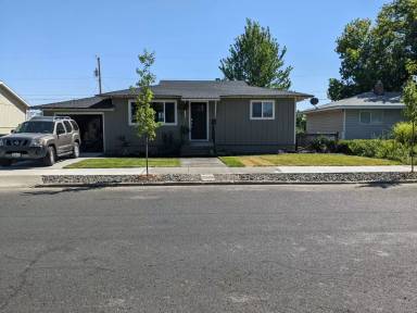 Main picture of 3822 E Ermina Ave