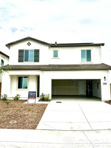 Main picture of 8112 Moongate Way