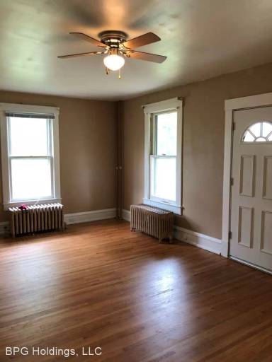 Main picture of 709 Lee St