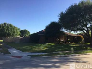 Main picture of 1017 Mapleleaf Ln