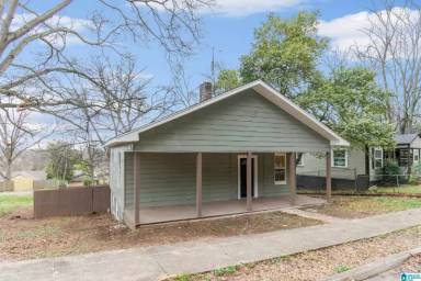 Main picture of 7104 4th Ave S