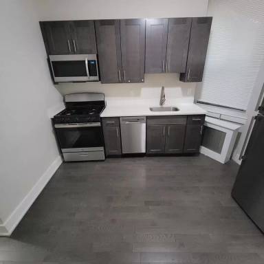 Main picture of 620 Summit Ave