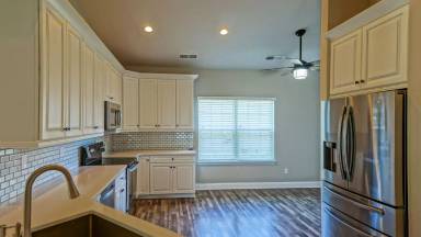 Main picture of 108 Bunker Hill Ln